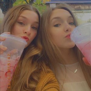 Meet your Posher, Alyssa